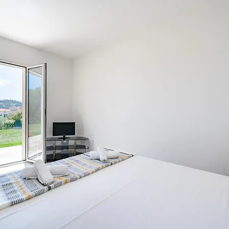 Super Cannes Villa